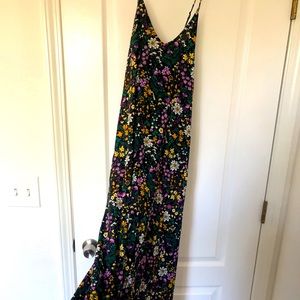 Maxi dress with adjustable cross back straps